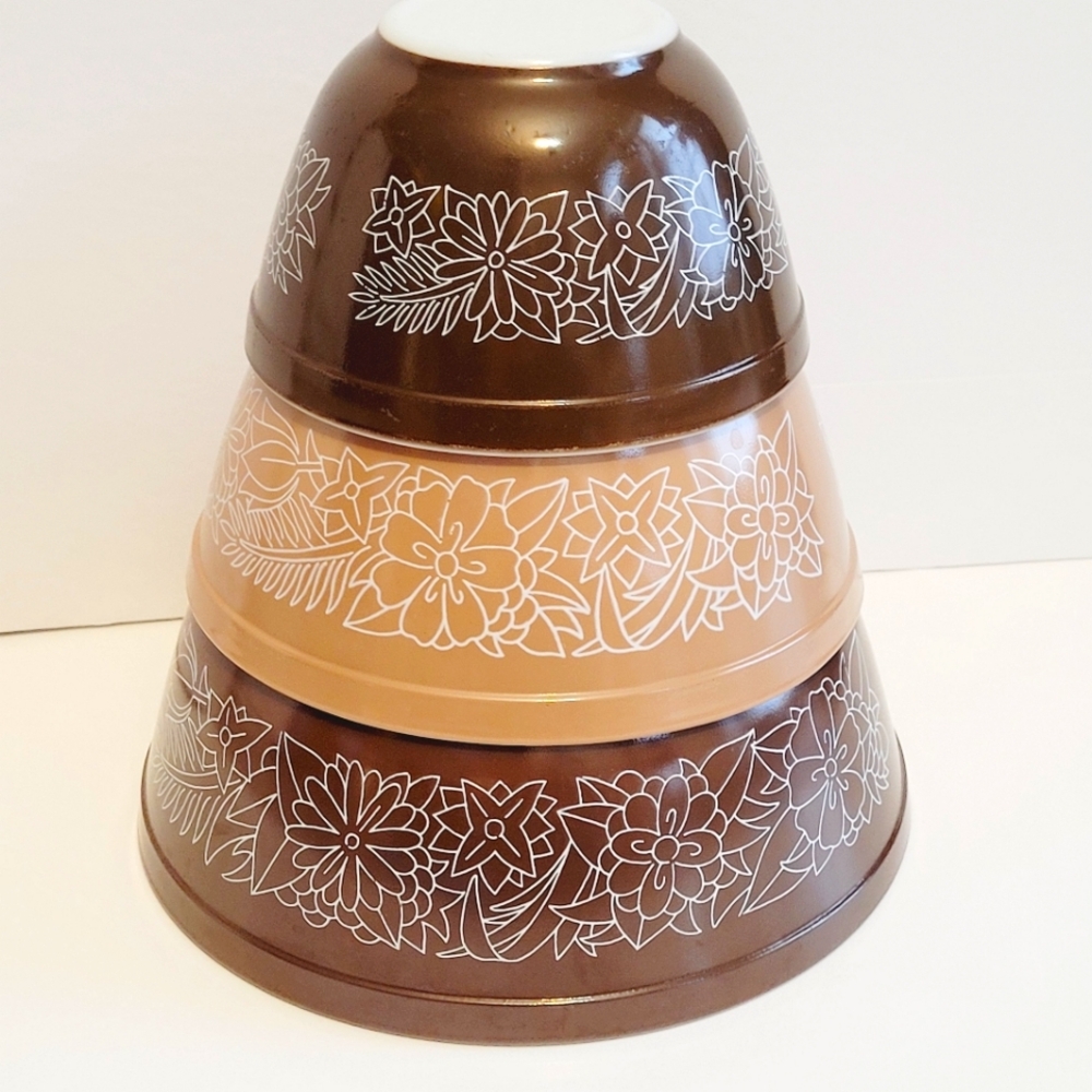 Vintage Pyrex Woodland Mixing Nesting Bowls 401 402 403